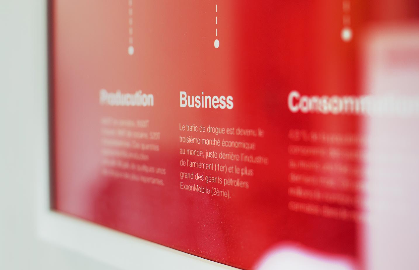 Close up on legends about poster made during datavisualisation workshop by Gilles Lambert and Maxime Bonhomme